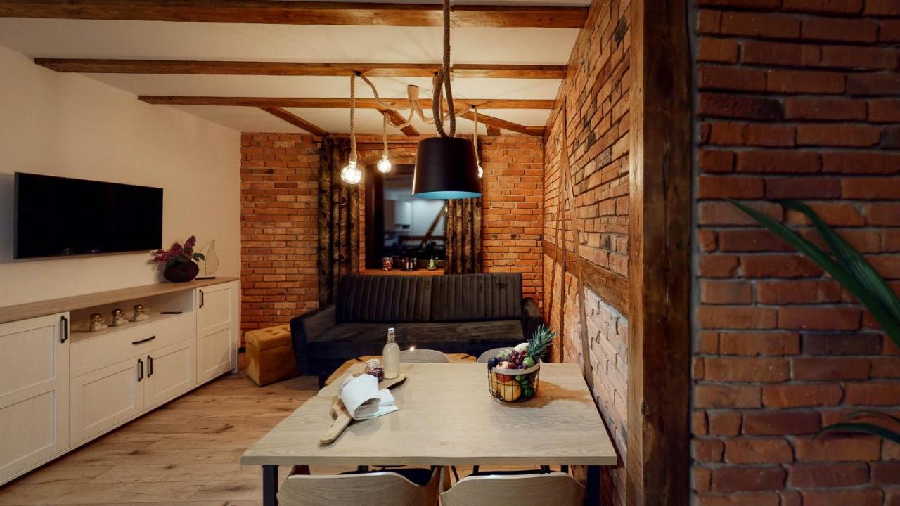 Althaus Appartement Sasino Buitenkant foto